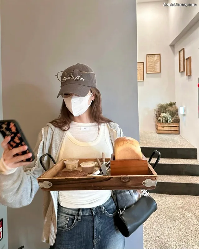 Jisoo - BLΛƆKPIИK ( BLACKPINK ) photo 6 of 2451