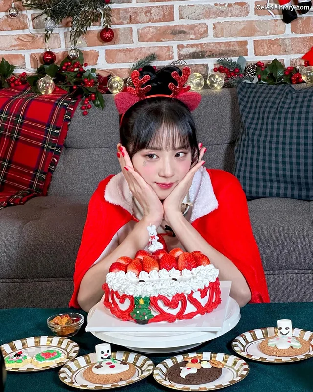 Jisoo - BLΛƆKPIИK ( BLACKPINK ) photo 18 of 2451