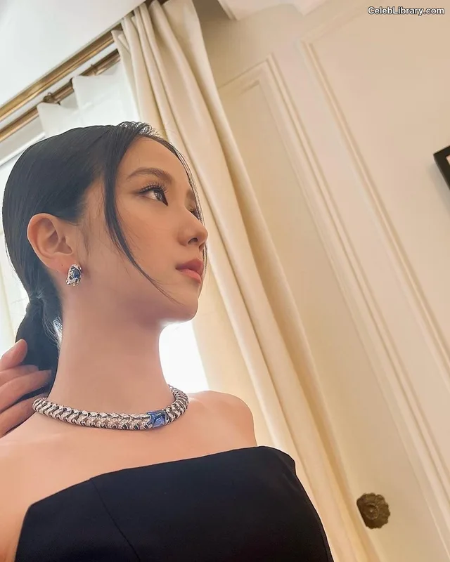 Jisoo  - BLΛƆKPIИK ( BLACKPINK ) photo 19 of 2451