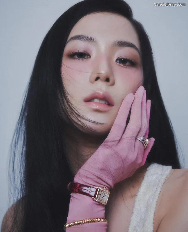 Jisoo  - BLΛƆKPIИK ( BLACKPINK ) photo 13 of 2451