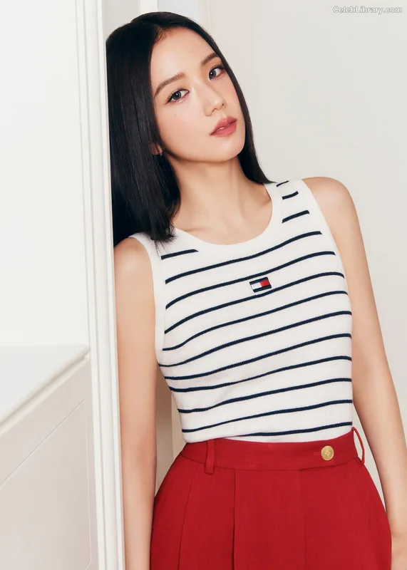 Jisoo  - BLΛƆKPIИK ( BLACKPINK ) photo 13 of 2451