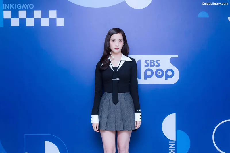 Jisoo  - BLΛƆKPIИK ( BLACKPINK ) photo 22 of 2451