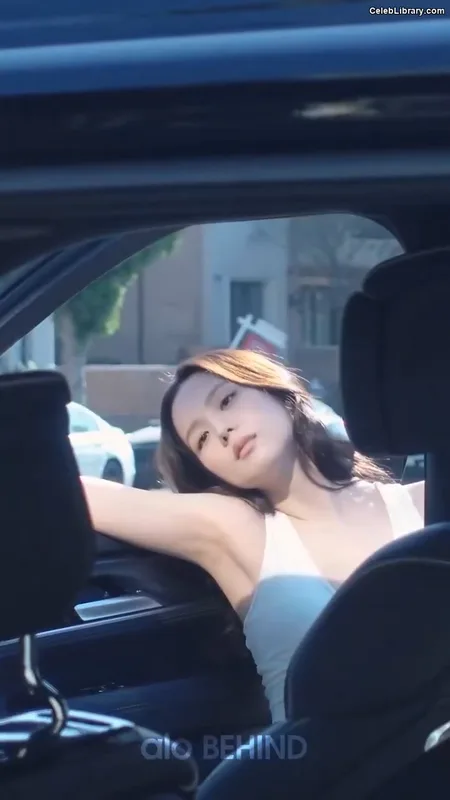 Jisoo  - BLΛƆKPIИK ( BLACKPINK ) photo 5 of 2451