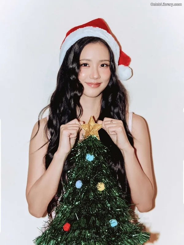 Jisoo  - BLΛƆKPIИK ( BLACKPINK ) photo 20 of 2451