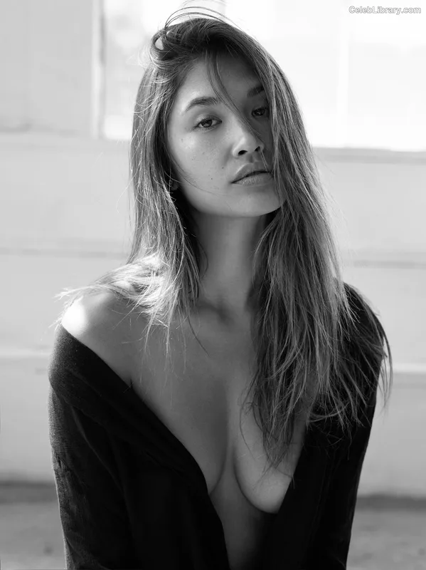 Jocelyn Chew photo 5 of 116