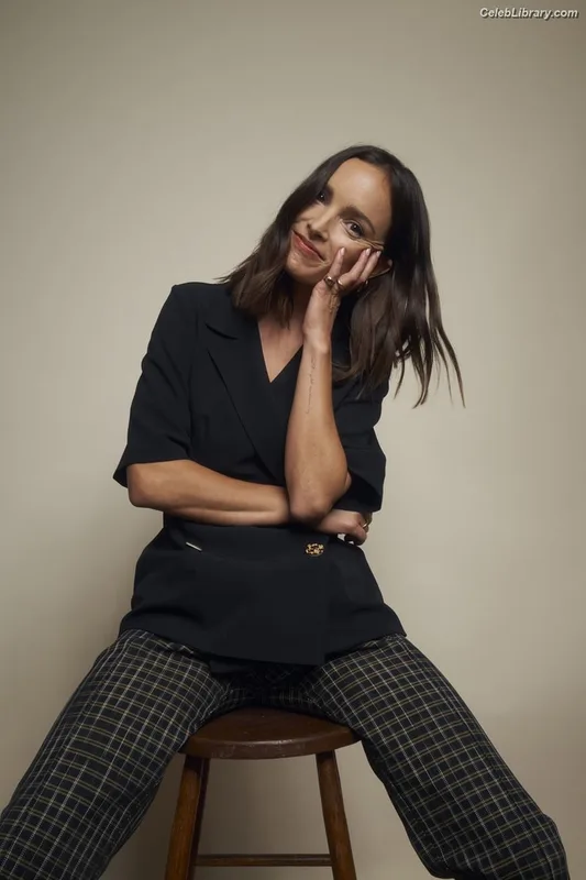Jodi Balfour photo 15 of 35