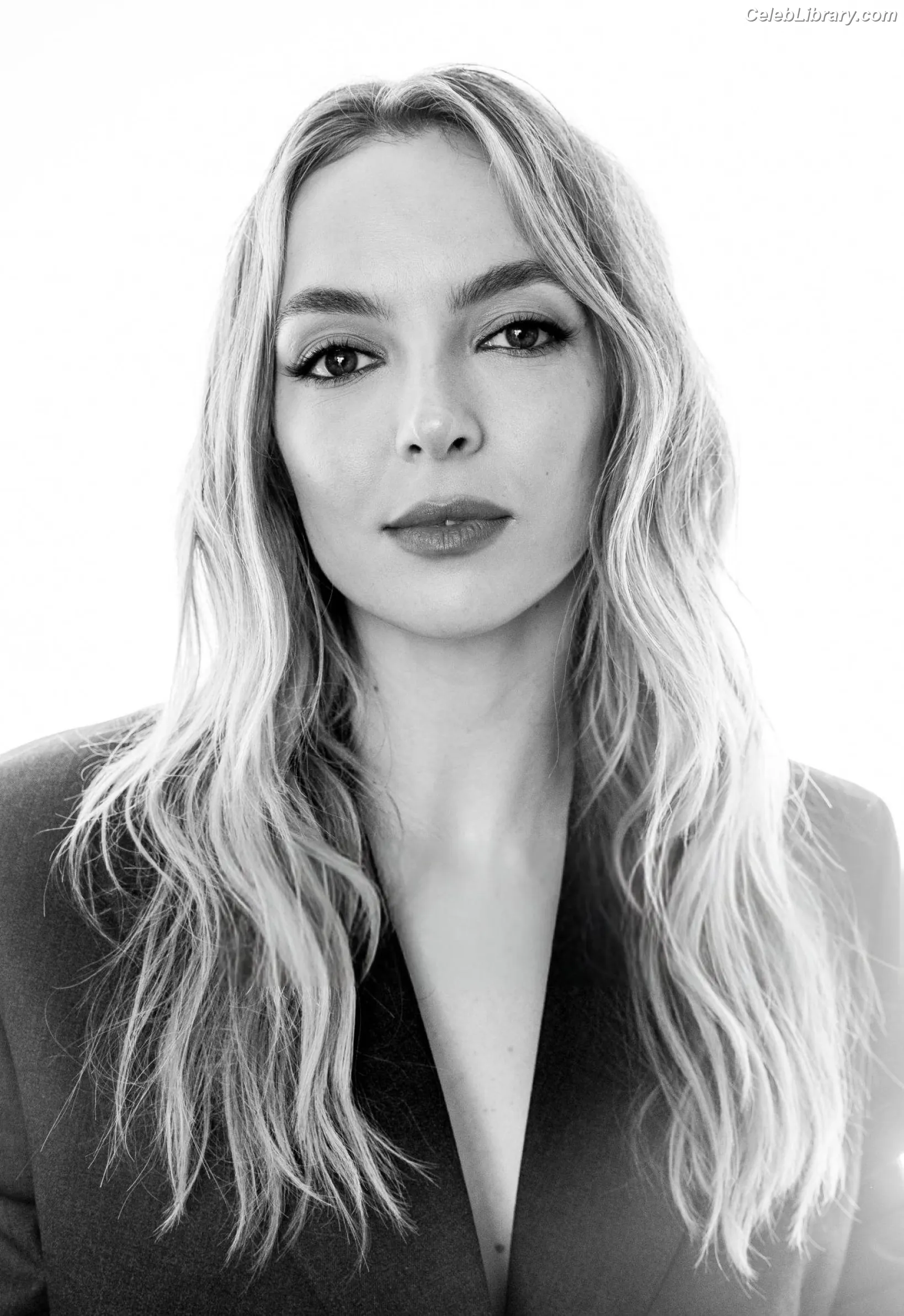 Jodie Comer photo 22 of 340