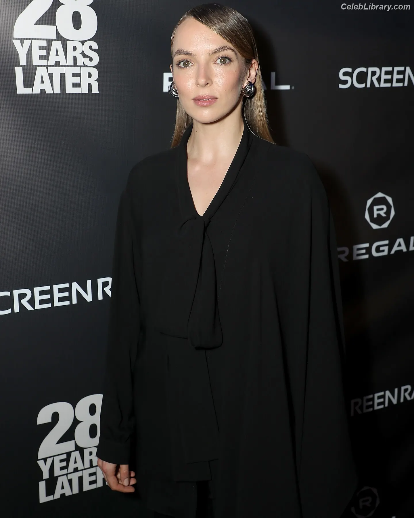 Jodie Comer photo 8 of 340