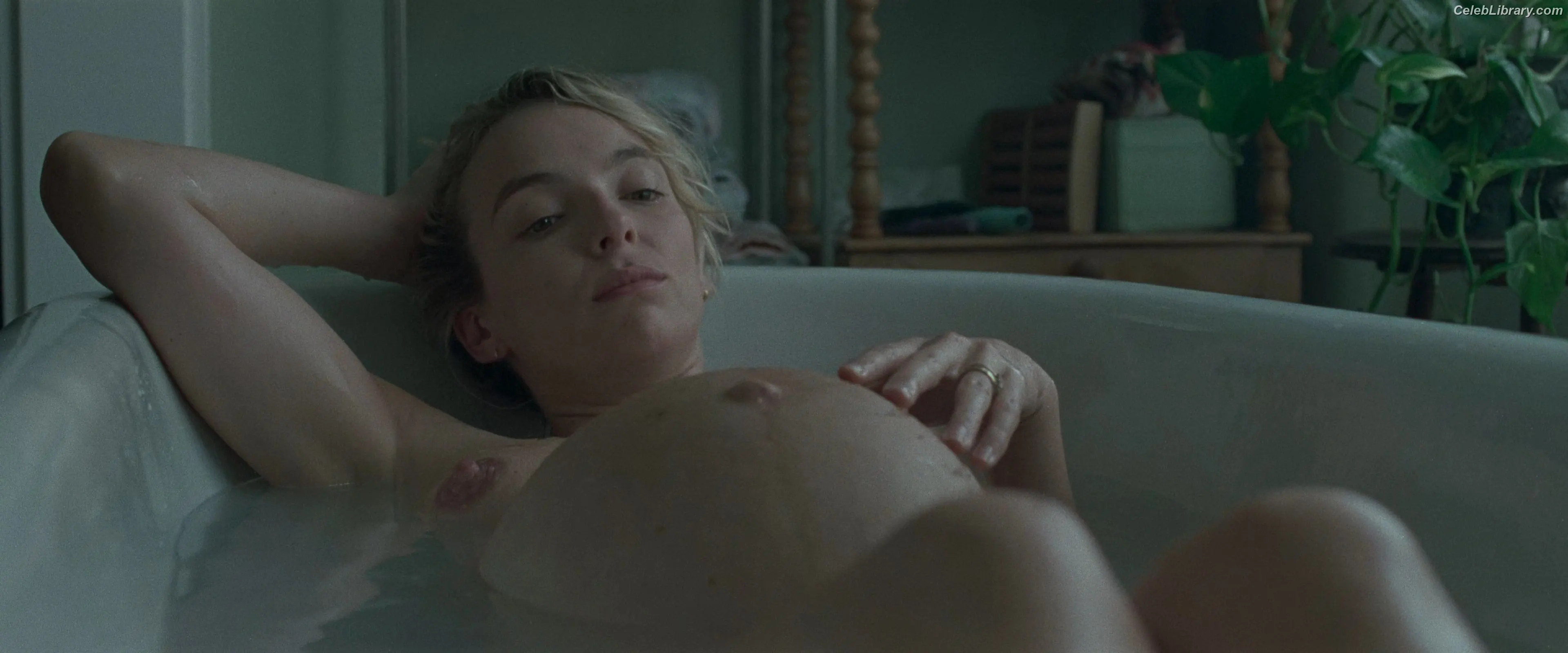 Jodie Comer photo 12 of 340