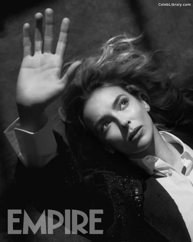 Jodie Comer photo 11 of 340