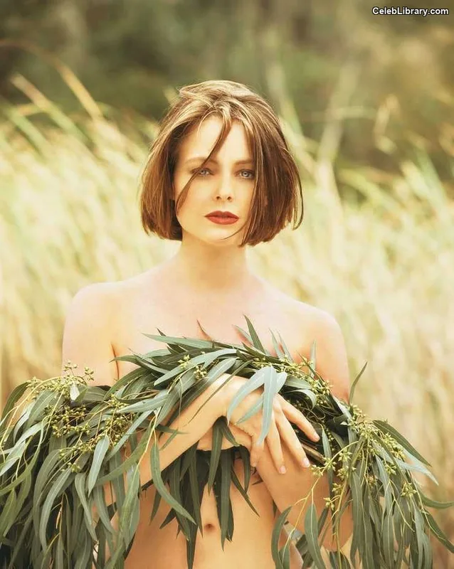 Jodie Foster photo 7 of 64