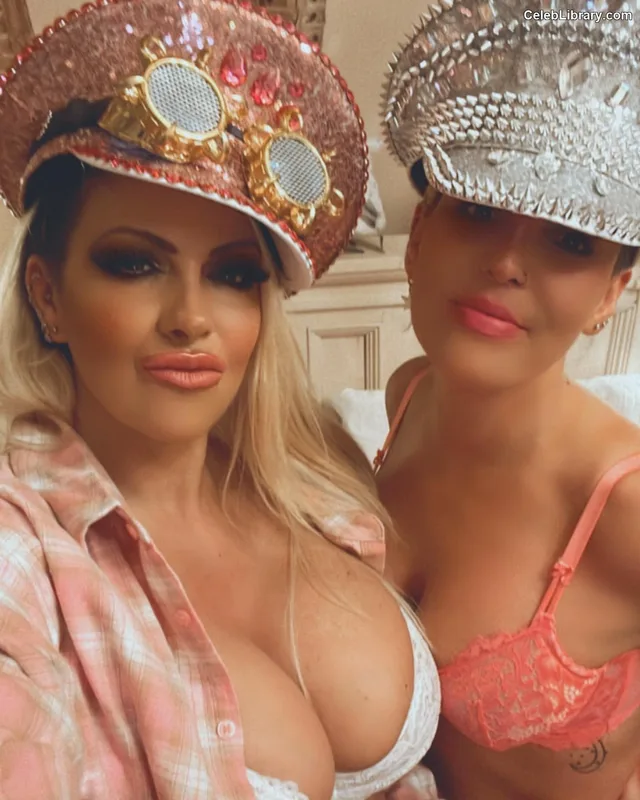 Jodie Marsh photo 5 of 342