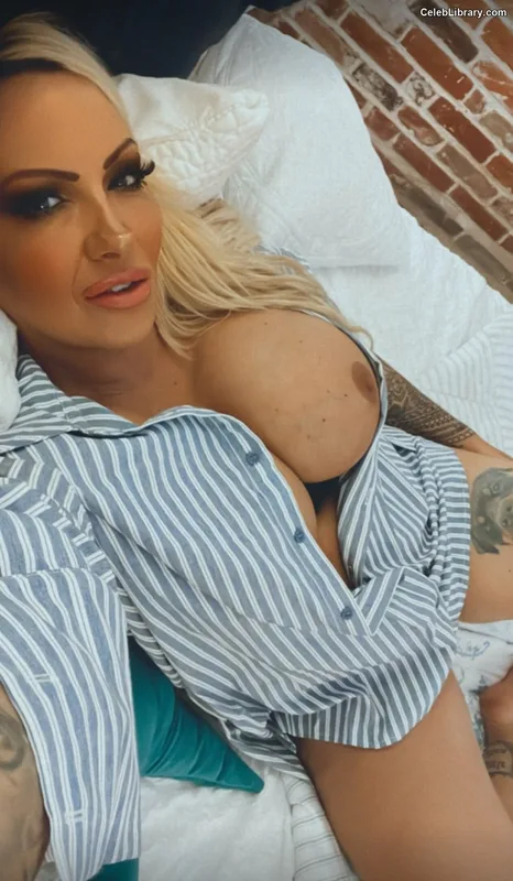 Jodie Marsh photo 21 of 342