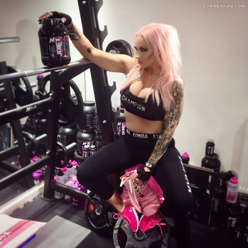 Jodie Marsh photo 16 of 342
