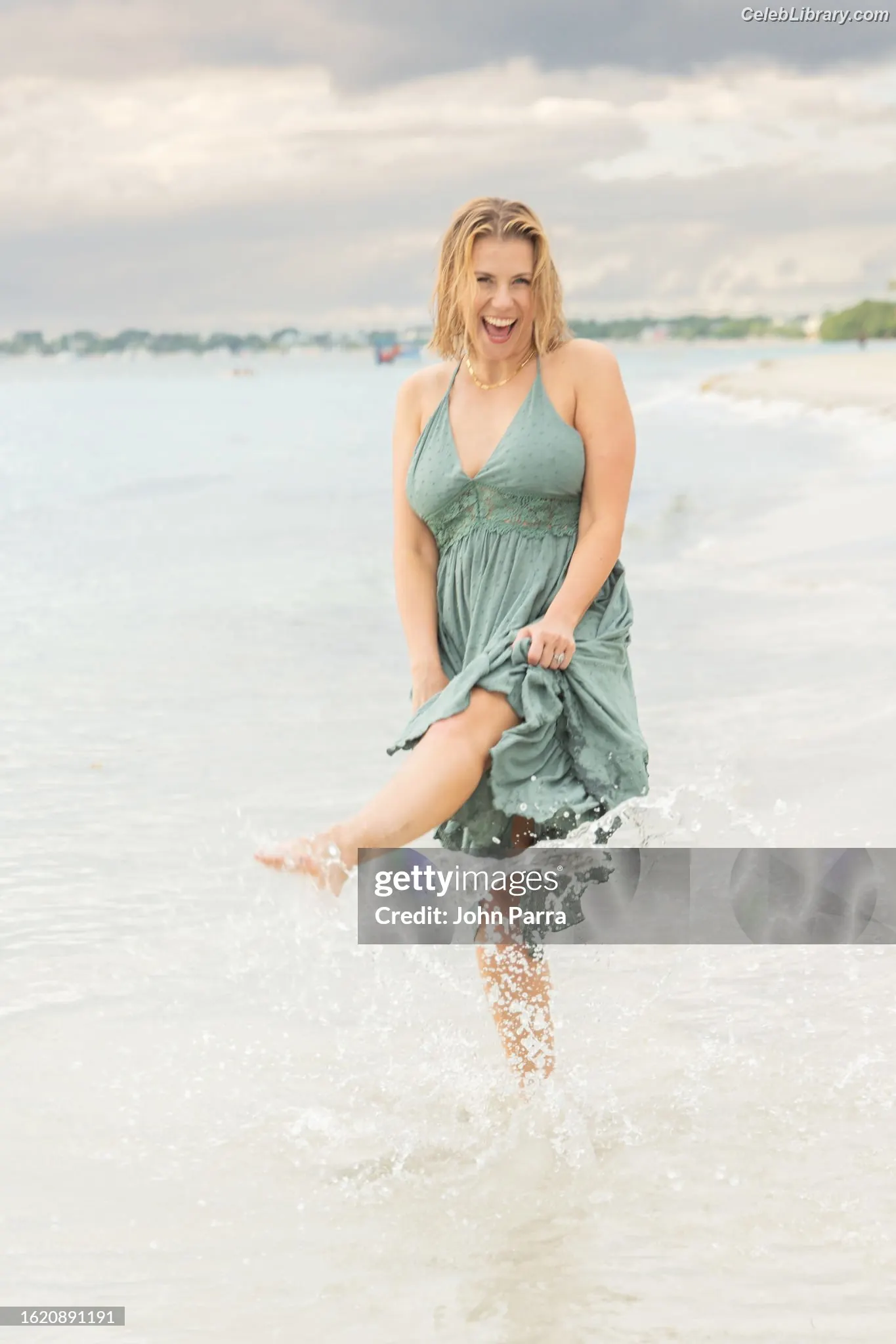 Jodie Sweetin photo 14 of 154