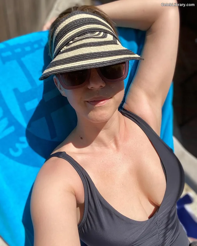 Jodie Sweetin photo 5 of 151