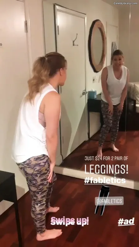 Jodie Sweetin photo 13 of 151