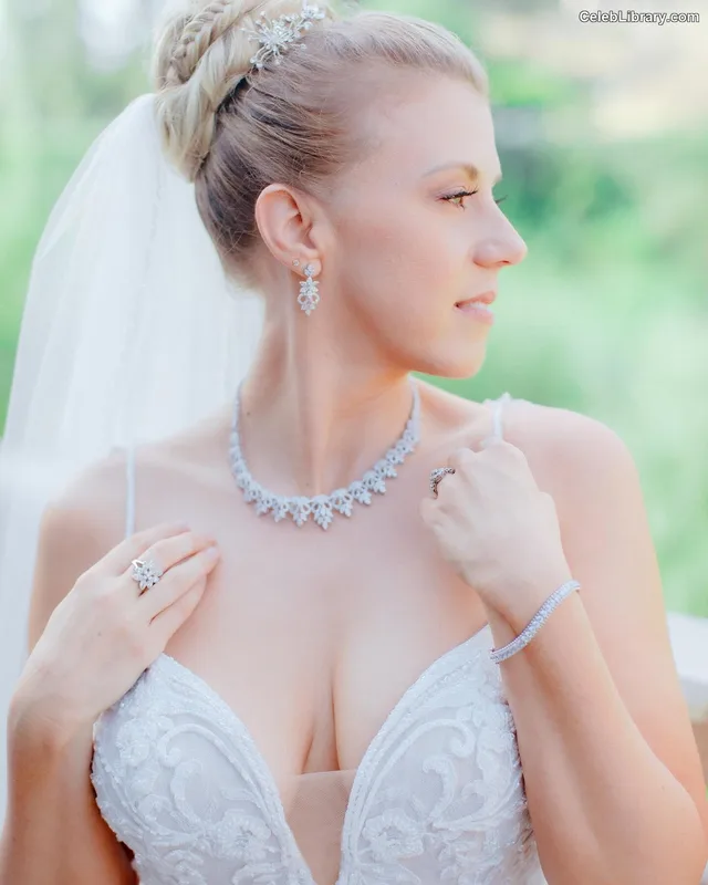 Jodie Sweetin photo 22 of 151
