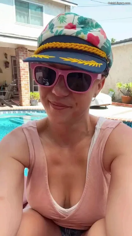 Jodie Sweetin photo 5 of 151