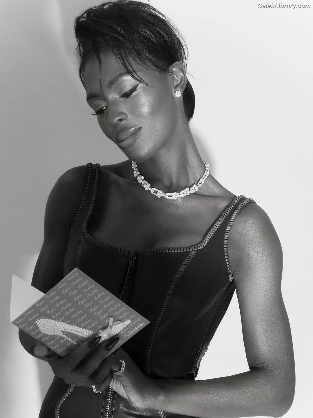 Jodie Turner-Smith photo 2 of 209