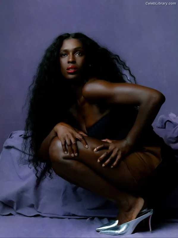Jodie Turner-Smith photo 2 of 210