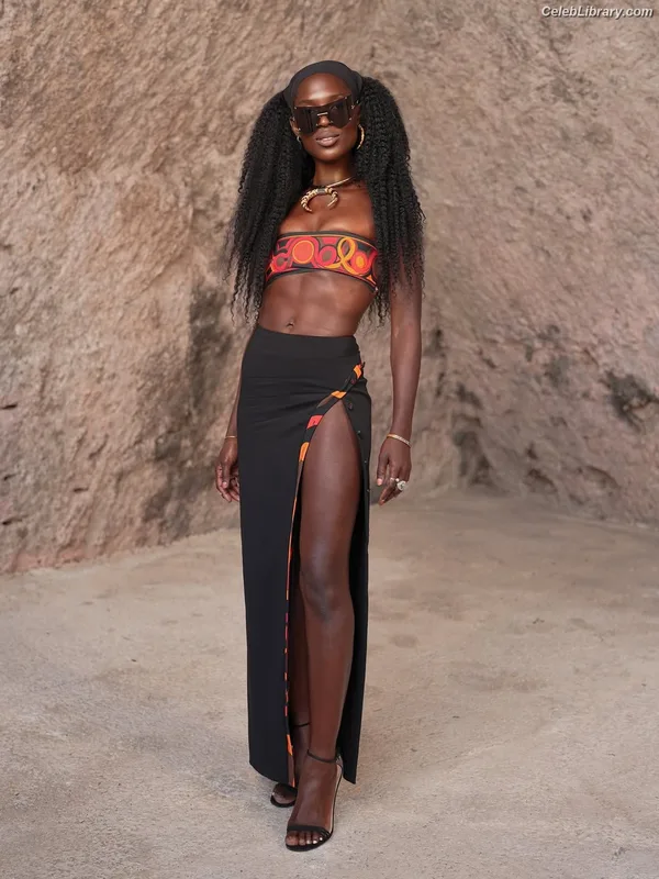Jodie Turner-Smith photo 6 of 210