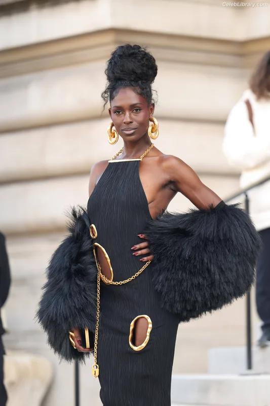 Jodie Turner-Smith photo 9 of 210