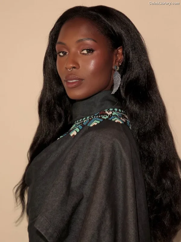 Jodie Turner-Smith photo 24 of 210