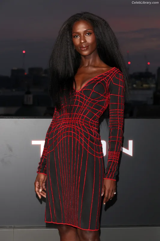 Jodie Turner-Smith photo 15 of 210