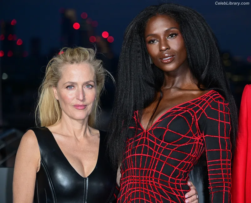 Jodie Turner-Smith photo 21 of 210