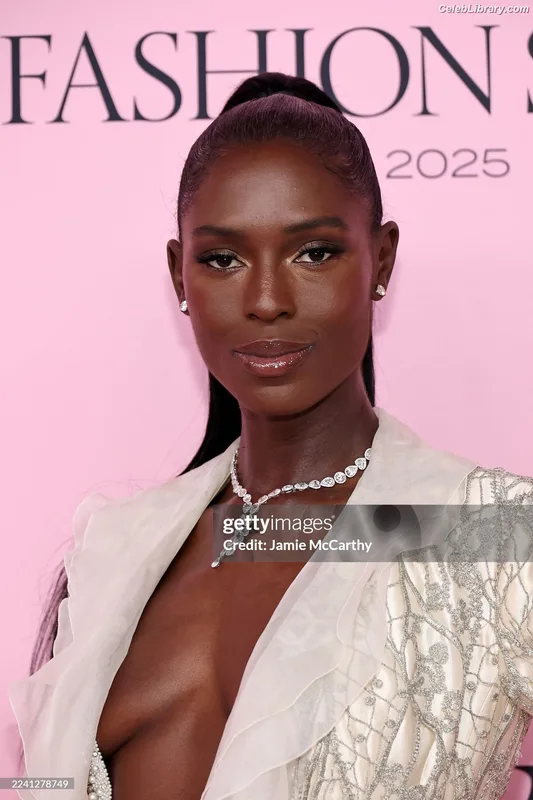Jodie Turner-Smith photo 16 of 210