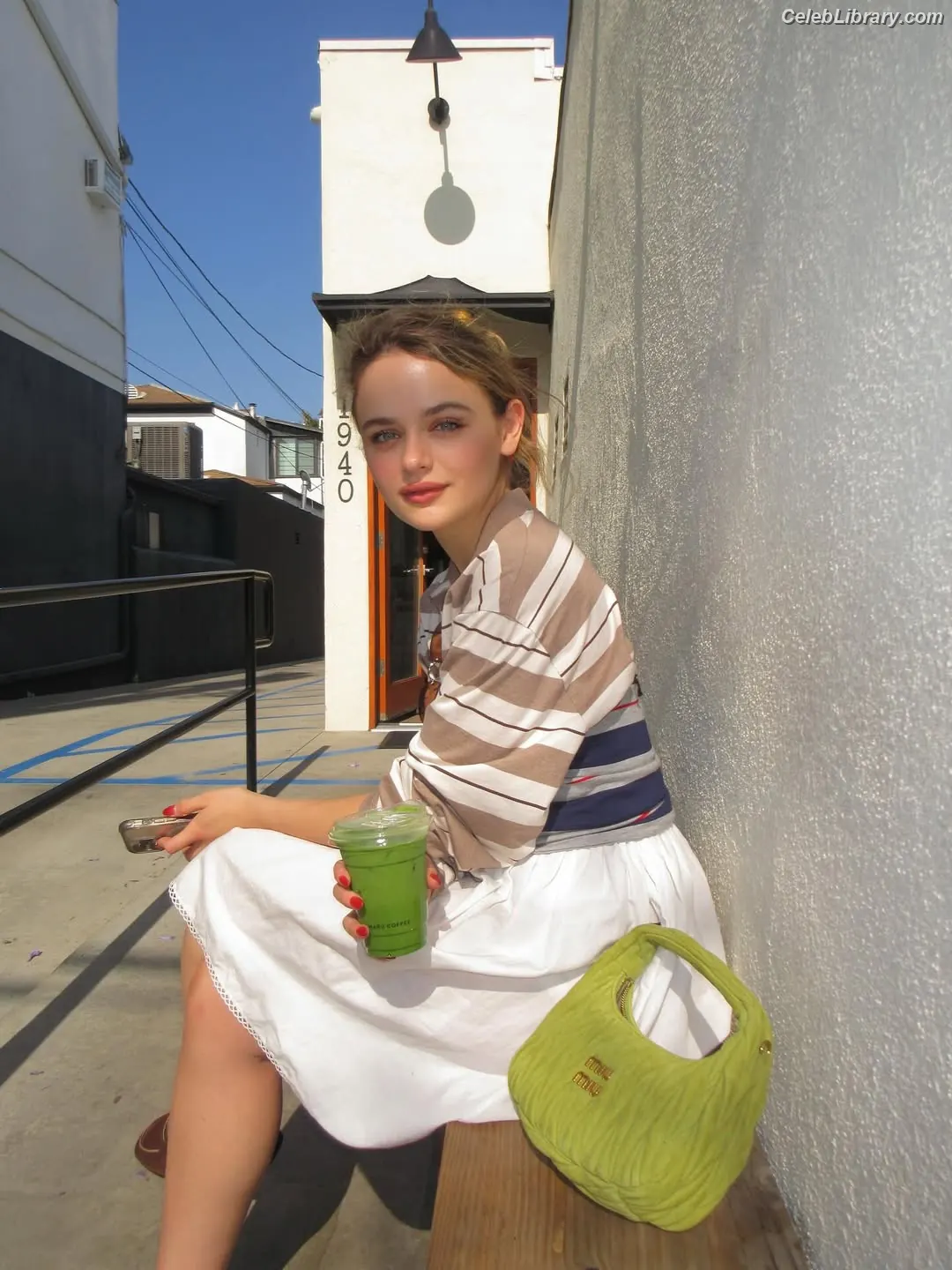 Joey King photo 18 of 1504