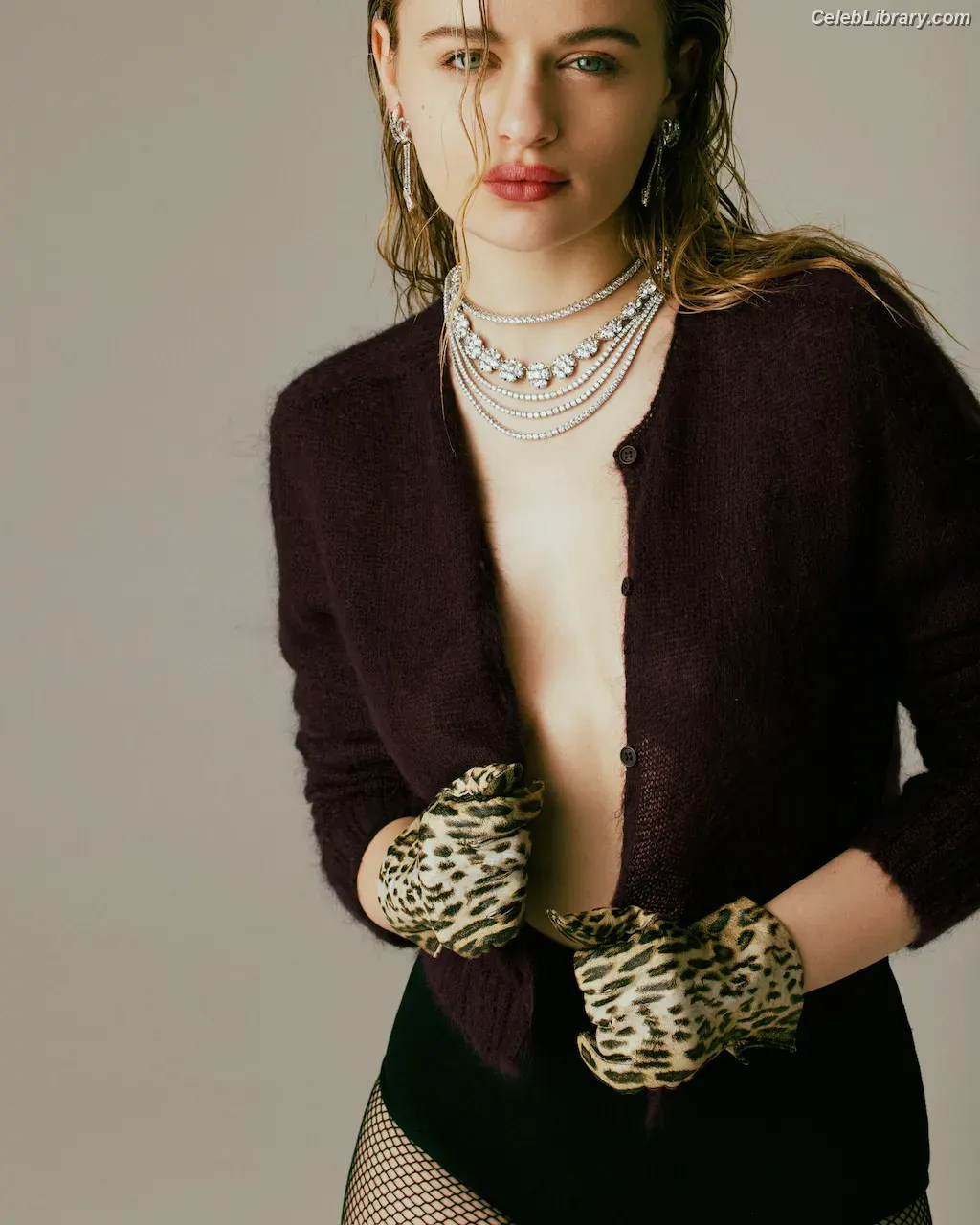 Joey King photo 17 of 1504