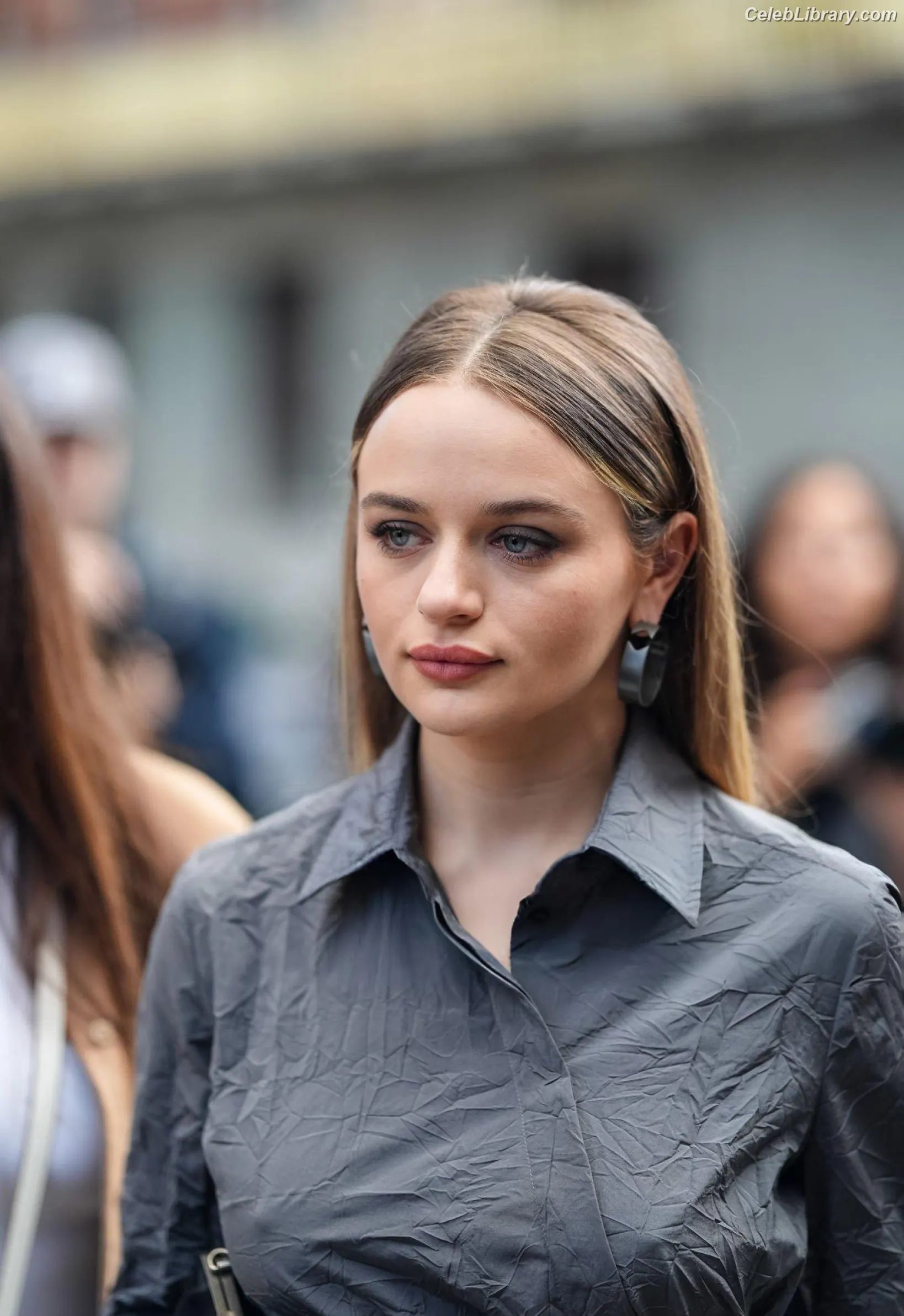 Joey King photo 15 of 1504