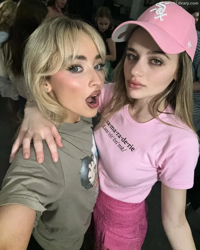 Joey King photo 8 of 1505