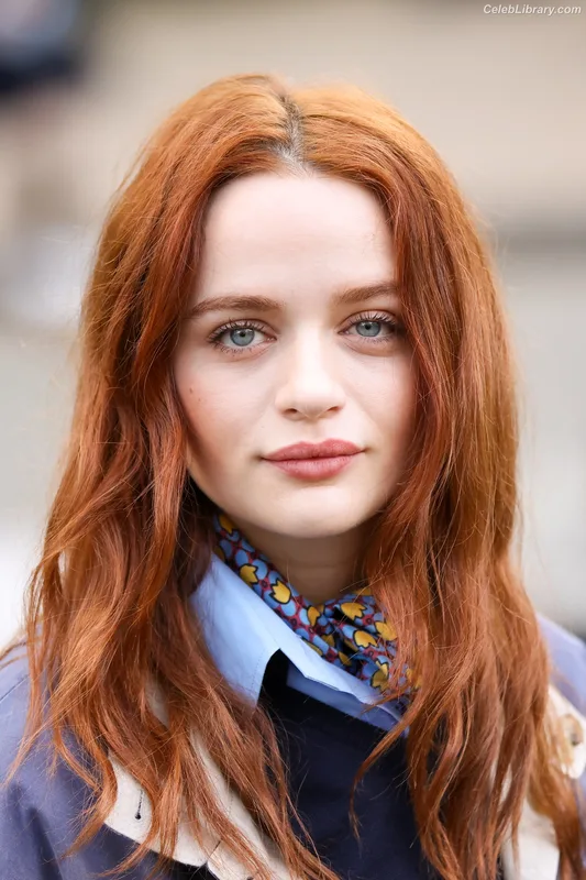 Joey King photo 7 of 1505