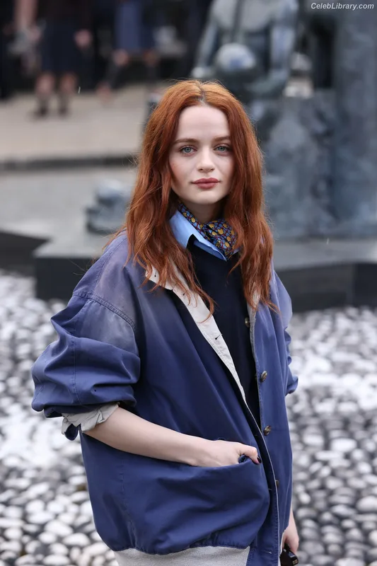 Joey King photo 12 of 1505