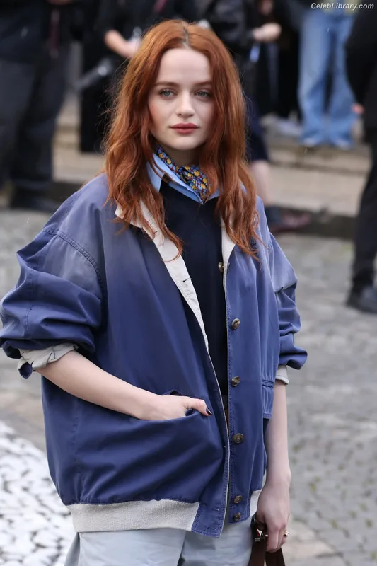 Joey King photo 17 of 1505