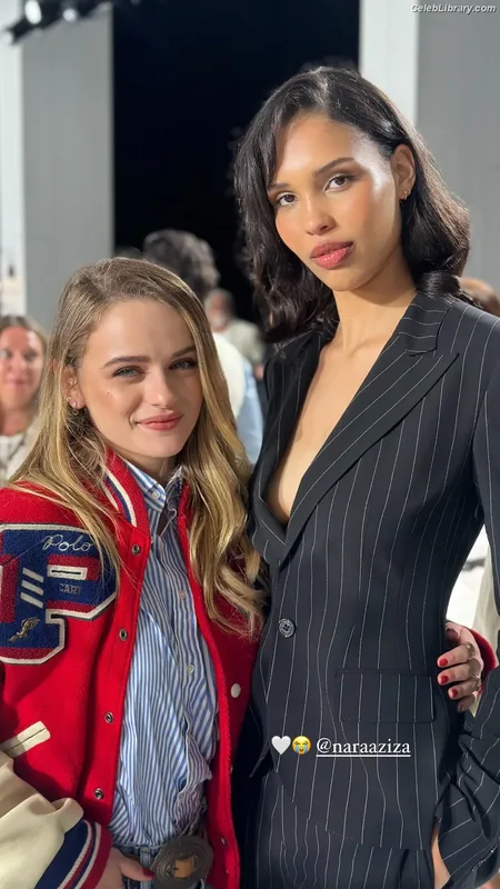 Joey King photo 13 of 1505