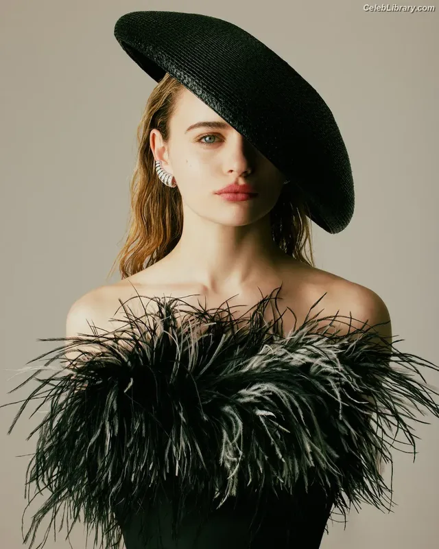 Joey King photo 19 of 1505