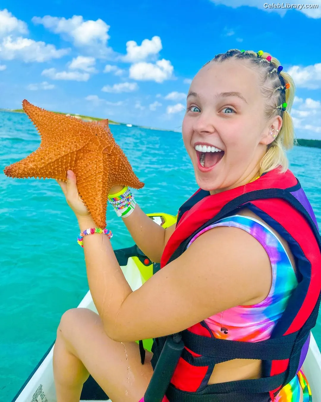 Jojo Siwa photo 7 of 273