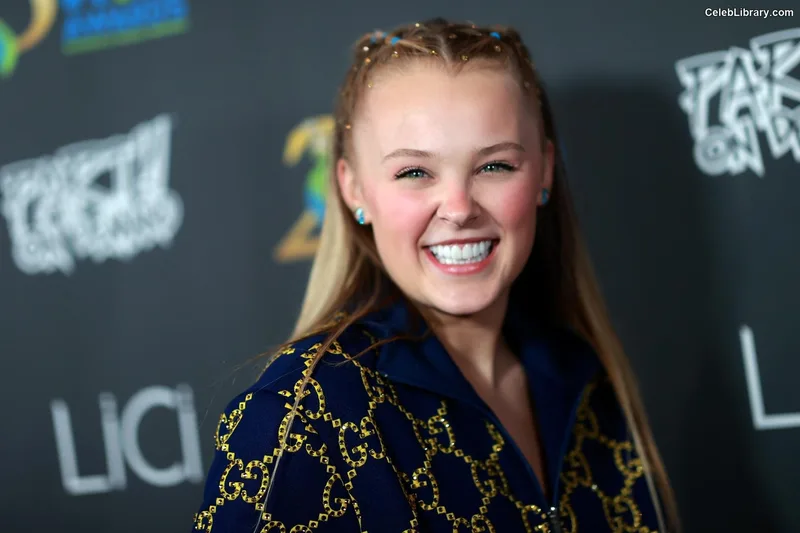 Jojo Siwa photo 17 of 274