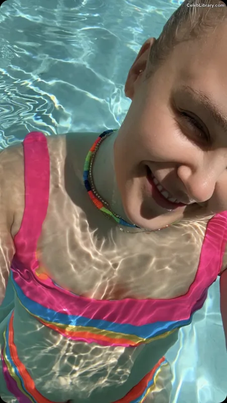 Jojo Siwa photo 16 of 274