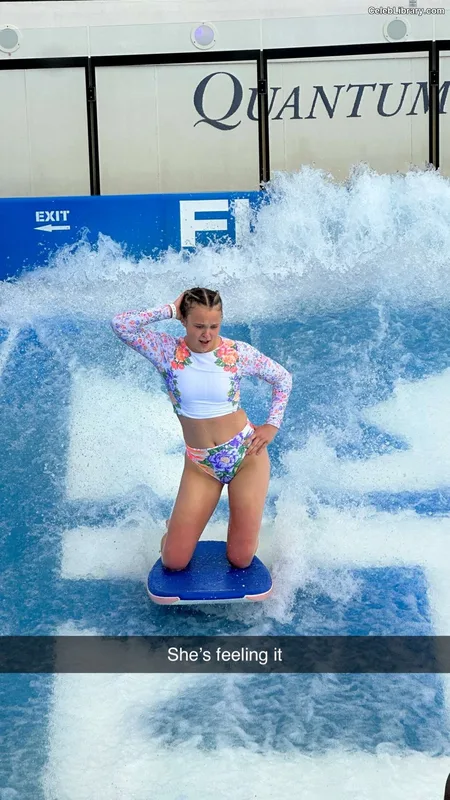 Jojo Siwa photo 7 of 274