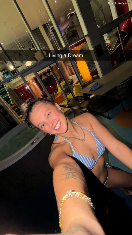 Jojo Siwa photo 9 of 274