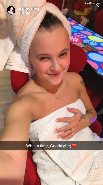 Jojo Siwa photo 21 of 274