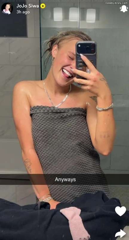 Jojo Siwa photo 9 of 274