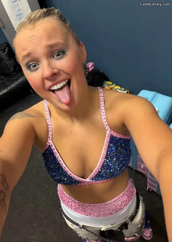 Jojo Siwa photo 16 of 274