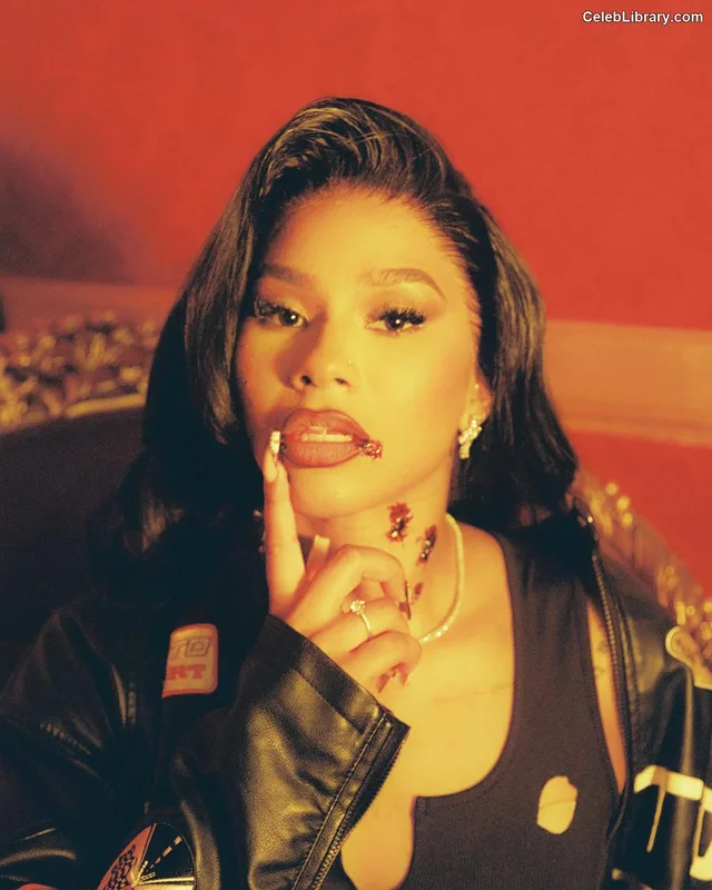 Jordan Chiles photo 22 of 284