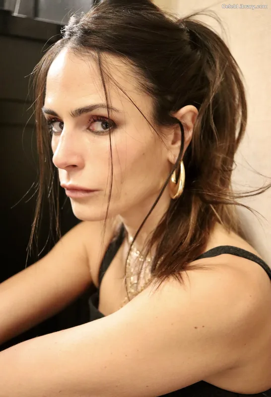 Jordana Brewster photo 6 of 373